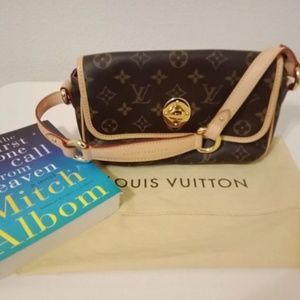 Authentic LV Tikal PM